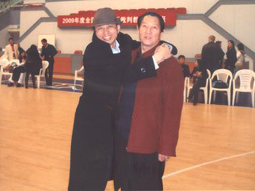 2009年在上海全国教师培训班倪校长与全国中国体育舞蹈联合